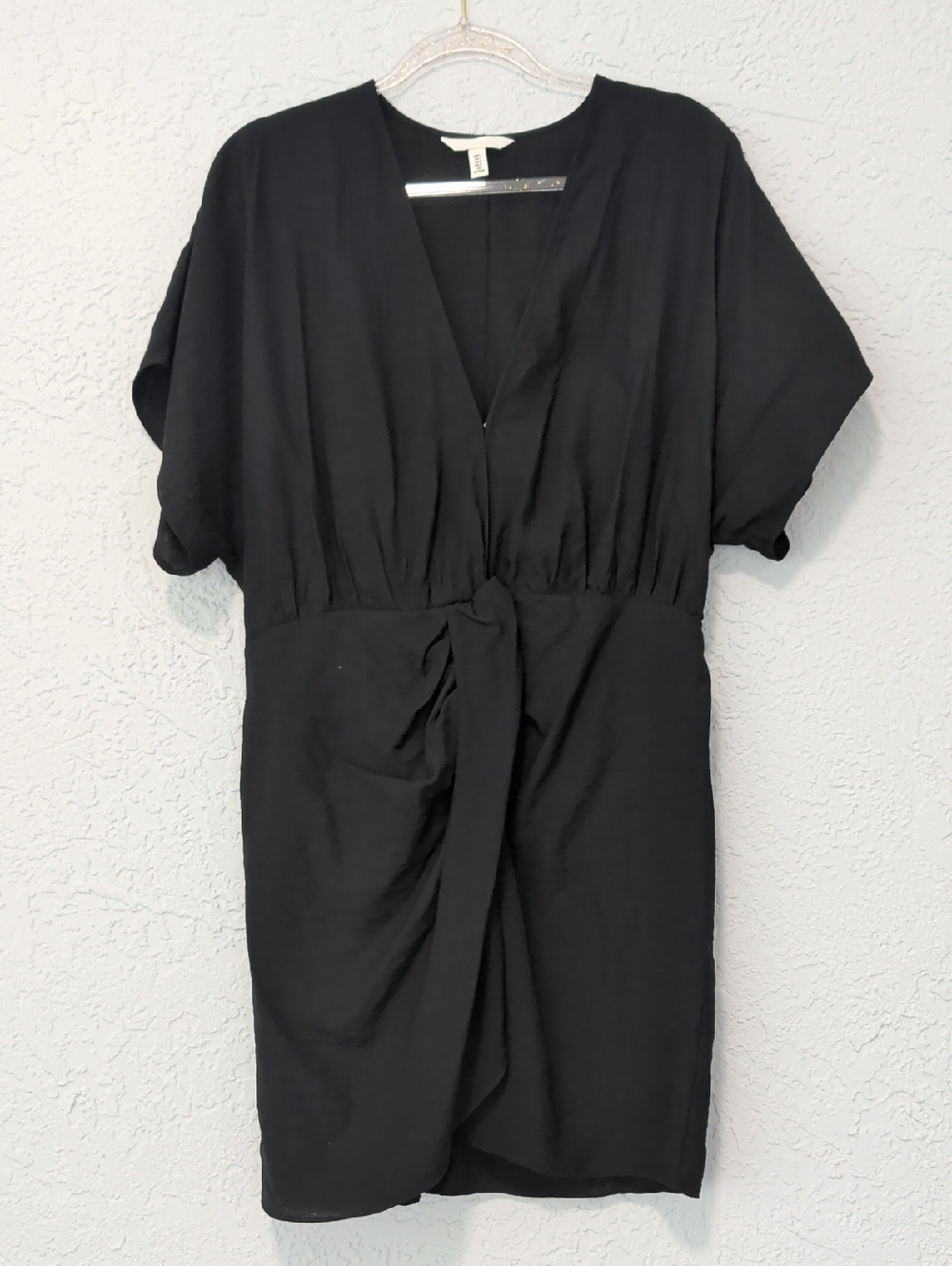 H&M Black Dress with Wrap-Front Detail | L
